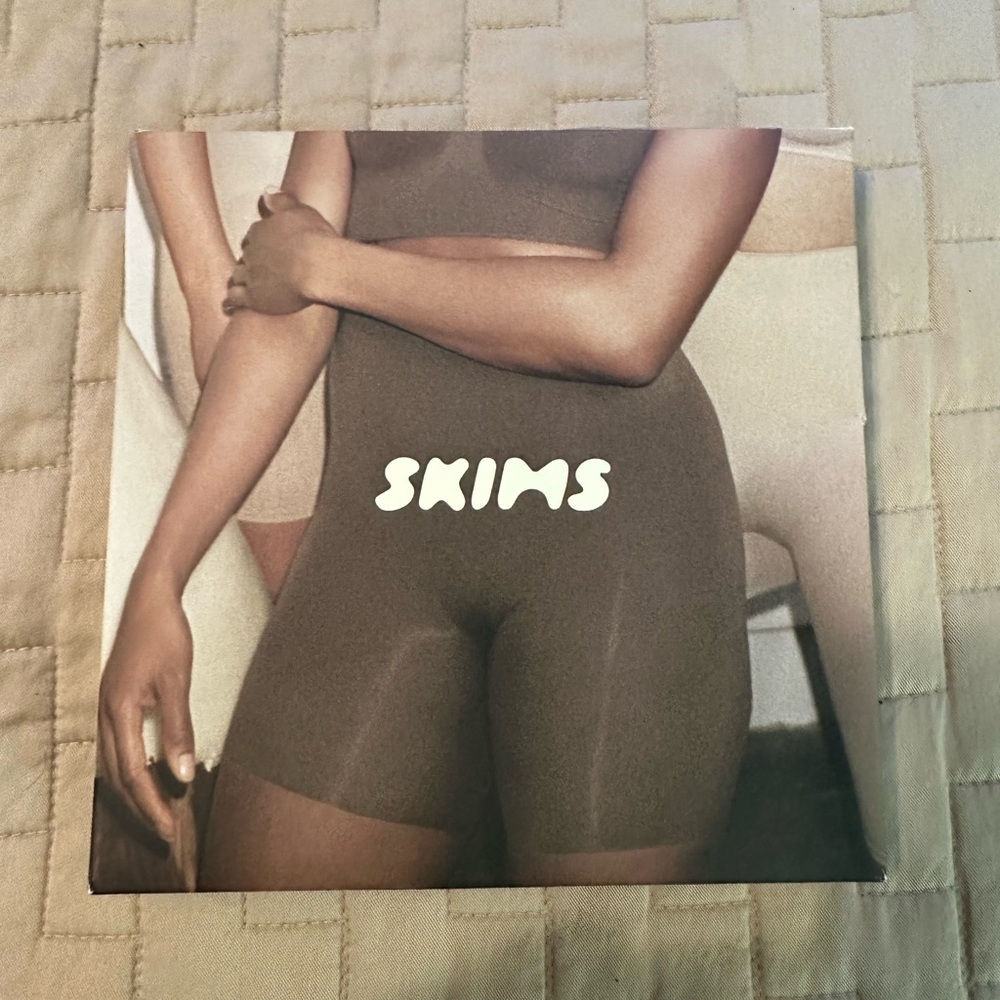 Unworn Skims shapewear